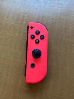 Nintendo Switch Joy-Con 赤