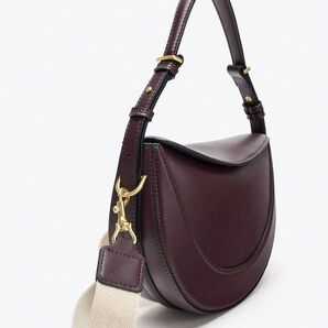 バーガンディPUアンダーアームバッグ メンズ レディース トレンド プレゼント272,357