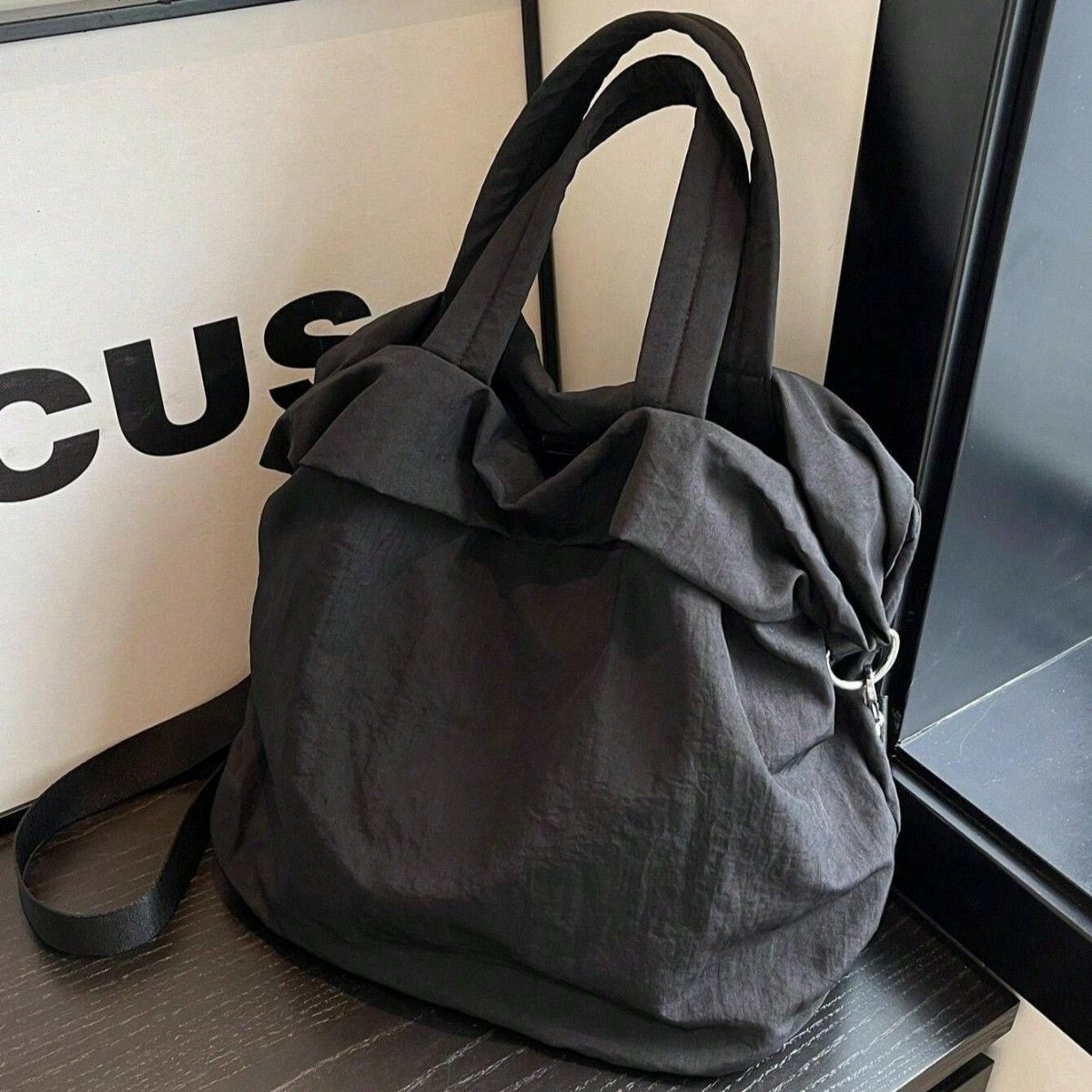 シンプル無地 トートバッグ 大容量 ラージサイズ 通勤通学 レディース バッグ 可愛い ブラック573265