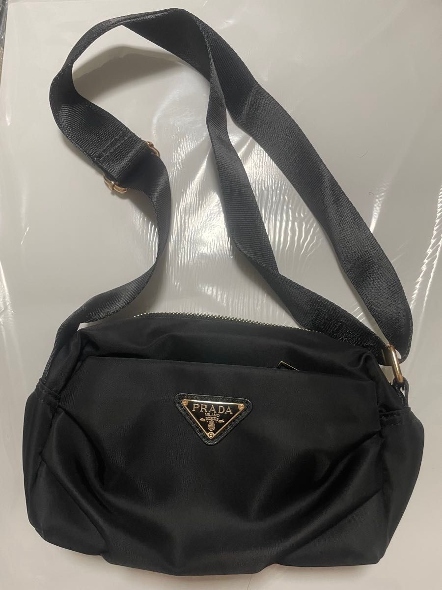 PRADA プラダ ノベルティ ショルダーバッグ ナイロン 三角ロゴ ブラック