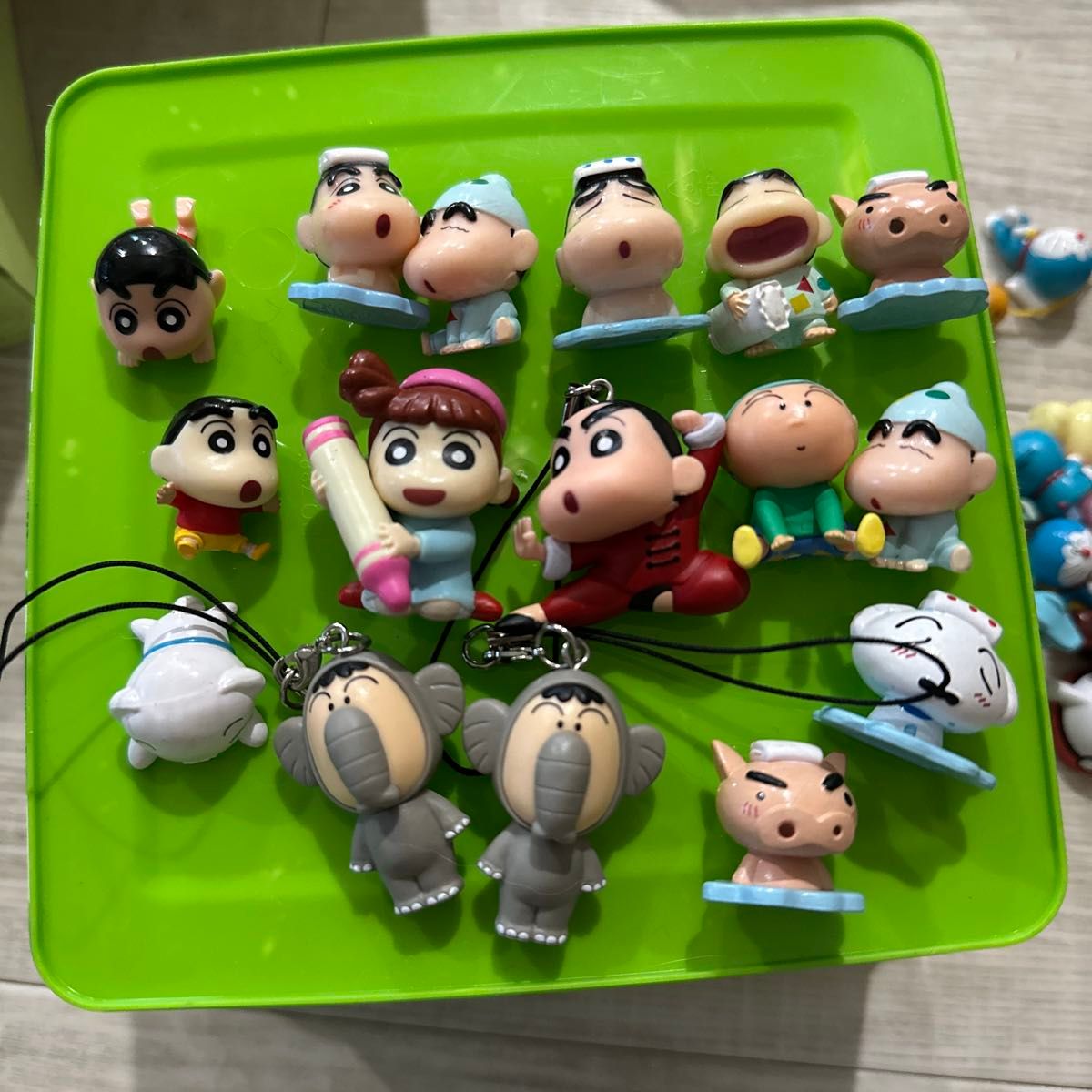 クレヨンしんちゃん フィギュア まとめ売り 二手;物流保障;没有明显的损伤或污渍