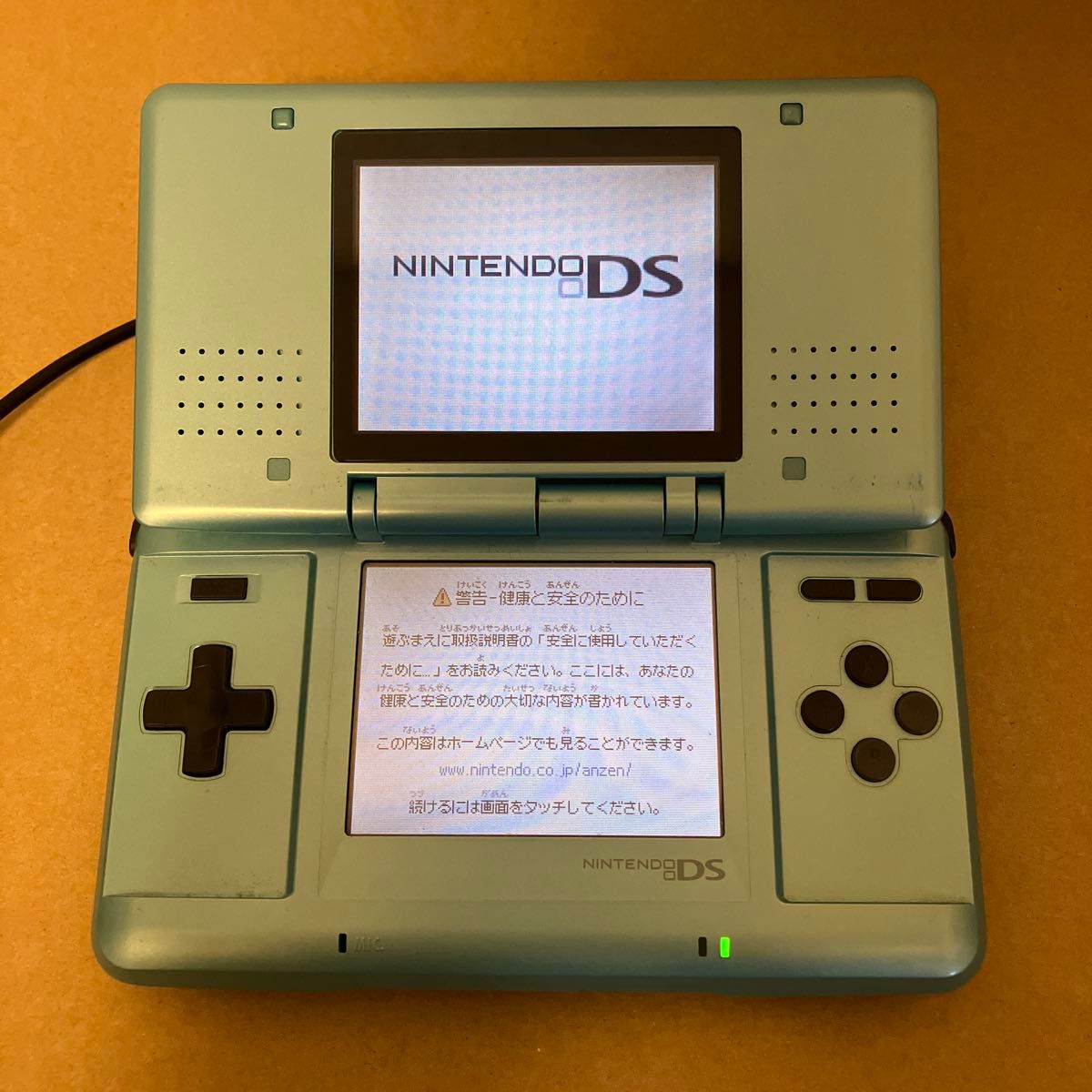 【通電のみ確認】 ニンテンドーDS 本体のみ Nintendo二手;物流保障;有损伤或污渍;易碎品;航空禁运