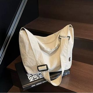 メッセンジャーバッグ ニュースペーパー ショルダー ヴィンテージ レトロ風