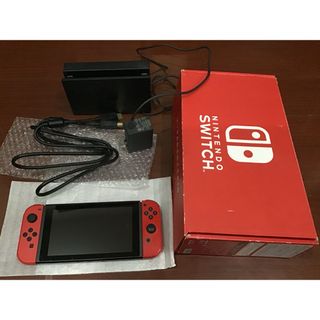 任天堂 Nintendo Switch カラーレッド
