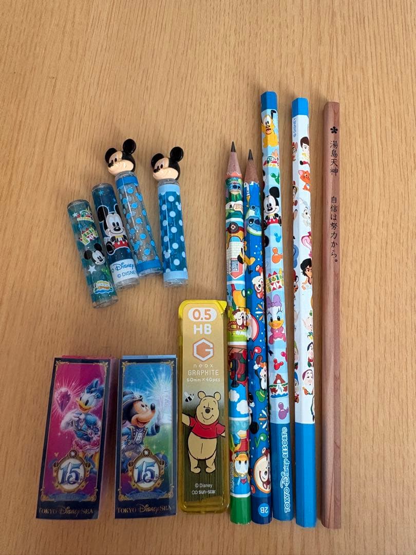ディズニー えんぴつ　セット　消しゴム　ディズニーシー　ディズニーランド