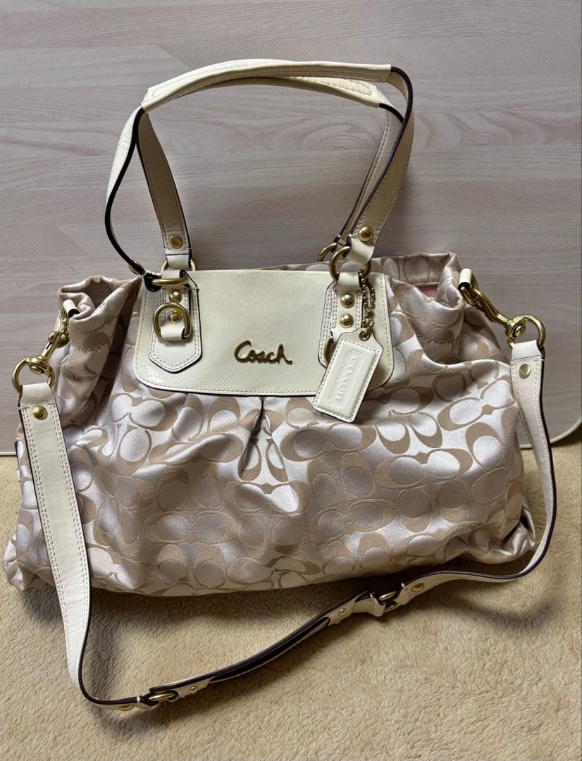 COACH コーチ　ショルダーバッグ　キャンバス　シグネチャー　2wayCOACH;有些许损伤或污渍