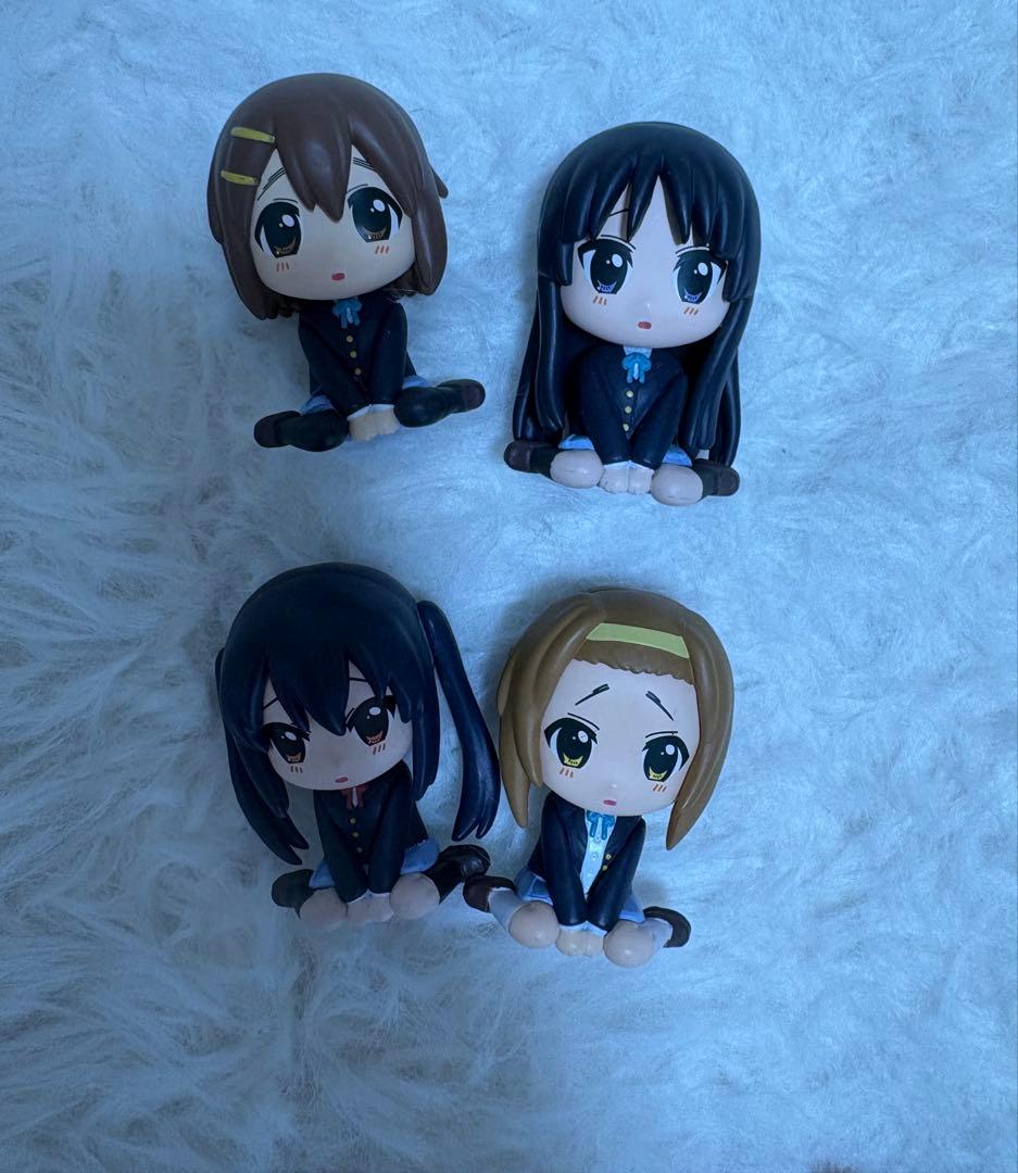 けいおん　ガチャガチャ　アニメキャラクター フィギュア 4体セット没有明显的损伤或污渍