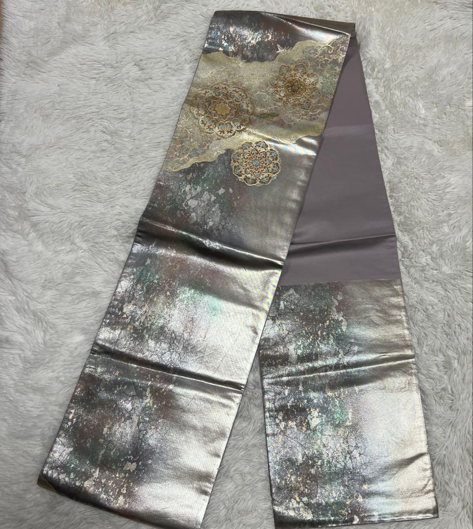 着物　帯　キラキラ　花柄没有明显的损伤或污渍