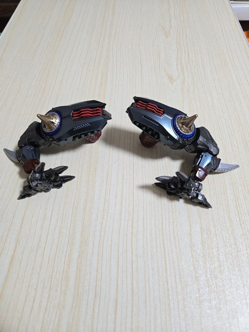 ダイアクロン　ワルダロアーズ　ジャグワ　前脚部