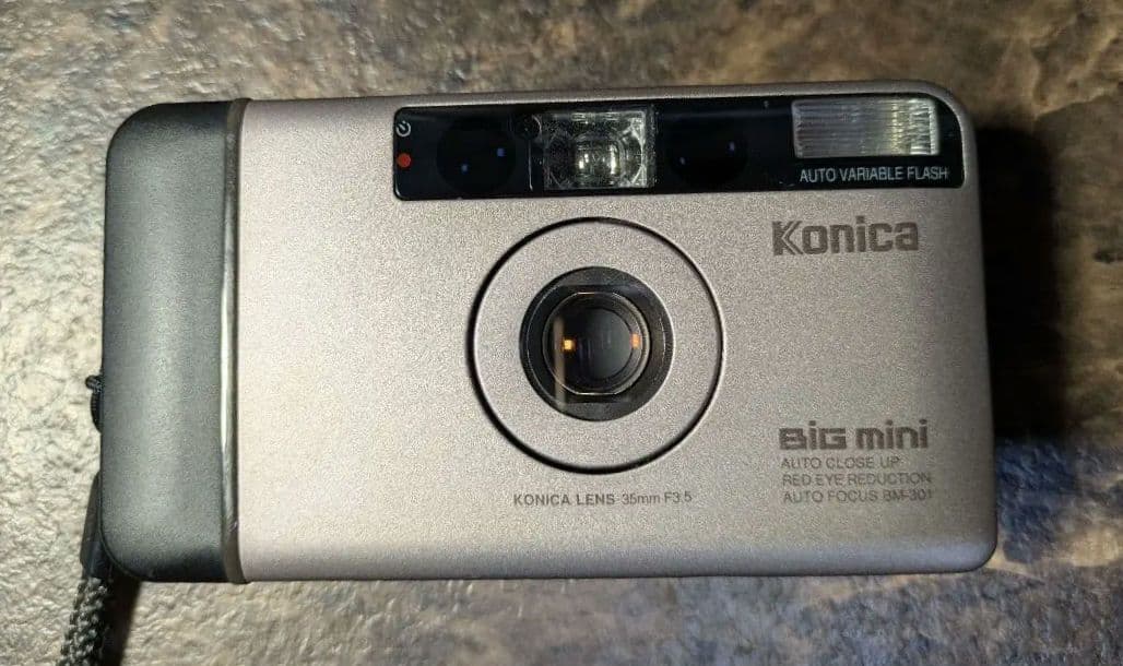 Konica Big Mini BM-301 コンパクトフィルムカメラ没有明显的损伤或污渍
