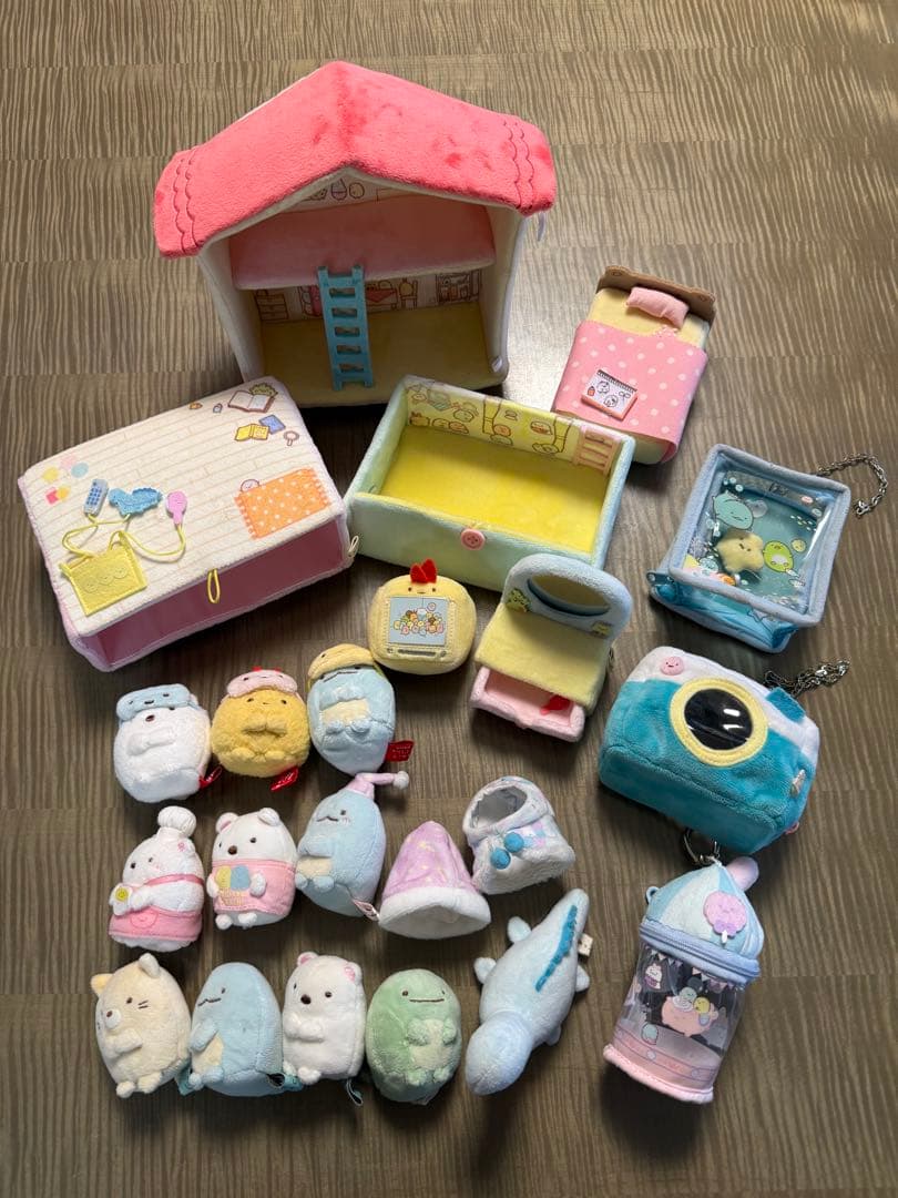 【セット売り】すみっこぐらし　ぬいぐるみ・ミニハウスセット没有明显的损伤或污渍