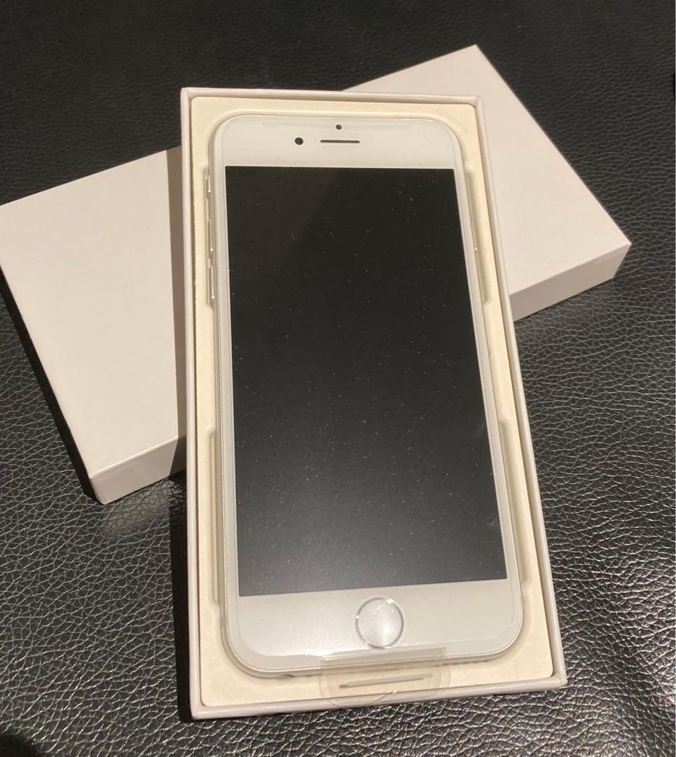 【新品】iPhone S未使用
