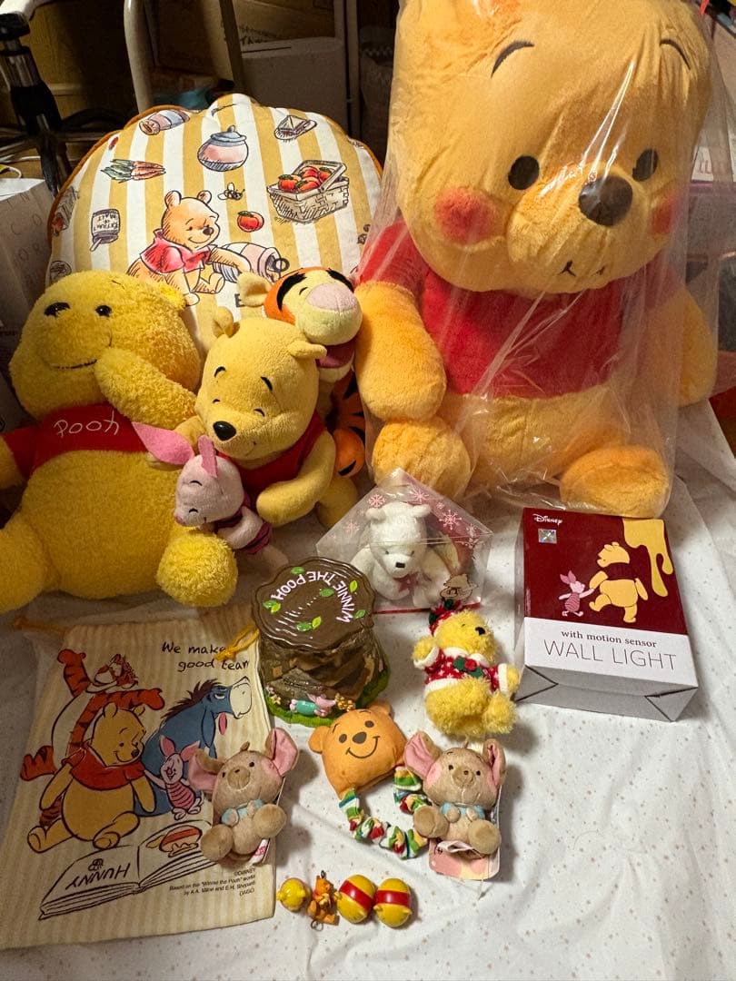 くまのプーさん　ぬいぐるみ　クッション　ウォールライト他まとめ売り没有明显的损伤或污渍