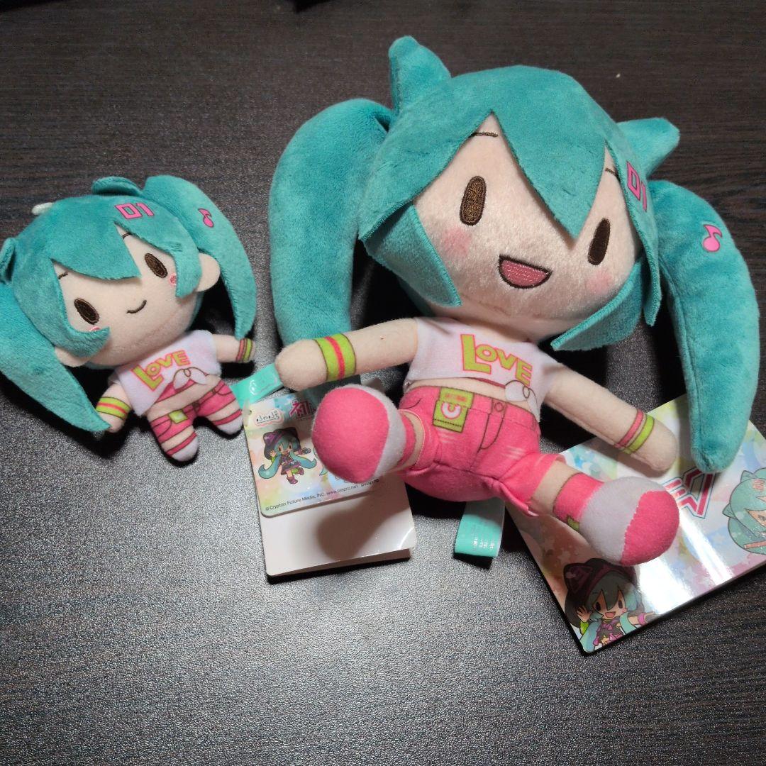 初音ミクシリーズ　ふわぷち ぬいぐるみ 初音ミク　ライブVer 2点セット未使用