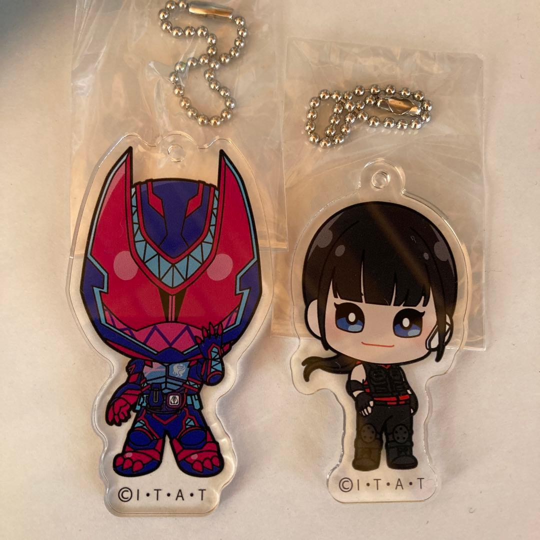 劇場版 仮面ライダーリバイス アクキー アルティメットリバイ＆五十嵐さくら