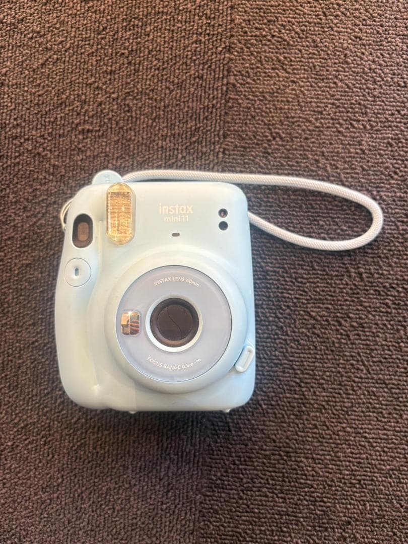 【SOK-10】FUJIFILM　インスタントカメラチェキ　intax mini富士フイルム;接近未使用