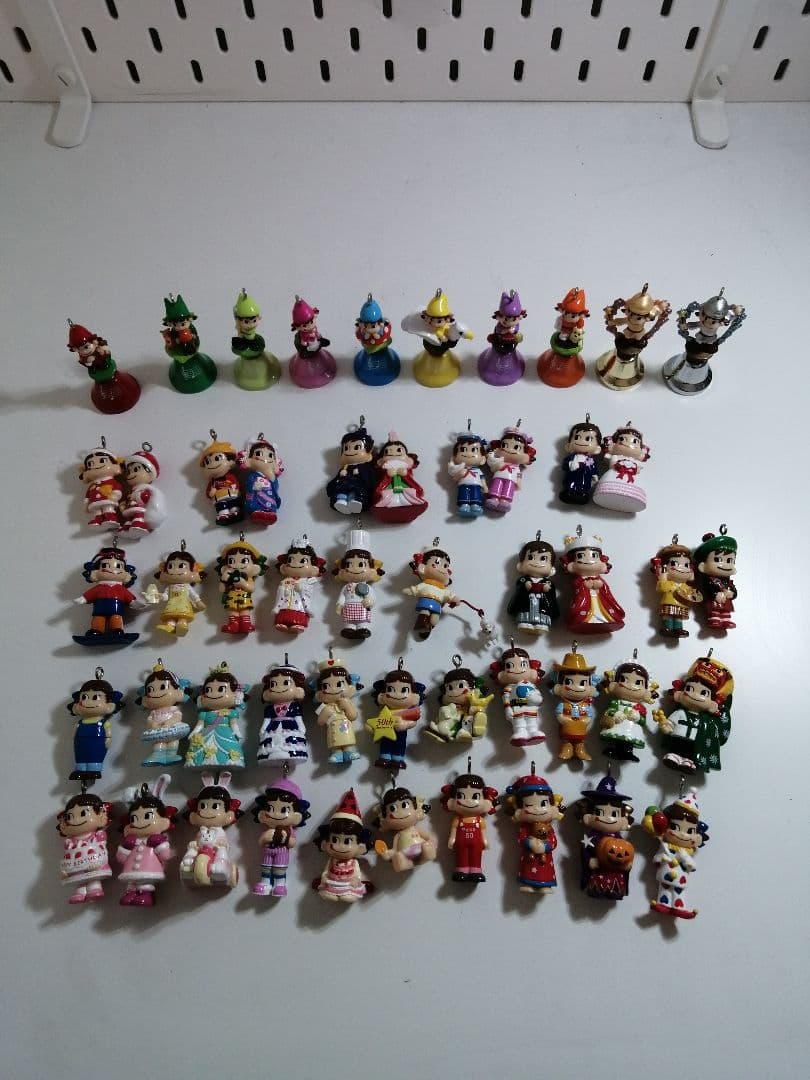 不二家ペコちゃんフィギュアキーホルダー/ストラップ　コレクション