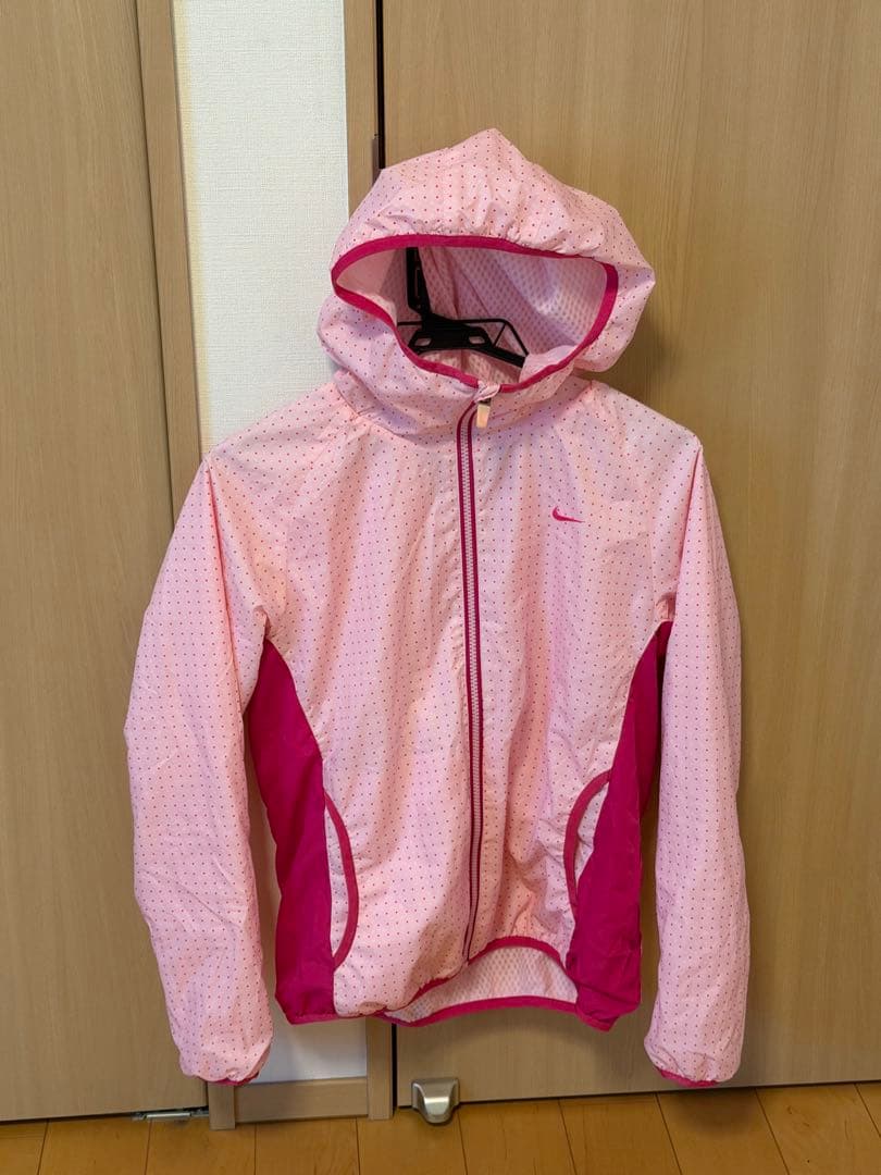 Nike ピンク ウィンドブレーカー MNIKE;接近未使用