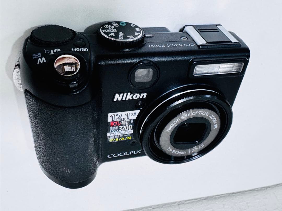 Nikon COOLPIX P5100コンパクトデジタルカメラNikon;没有明显的损伤或污渍
