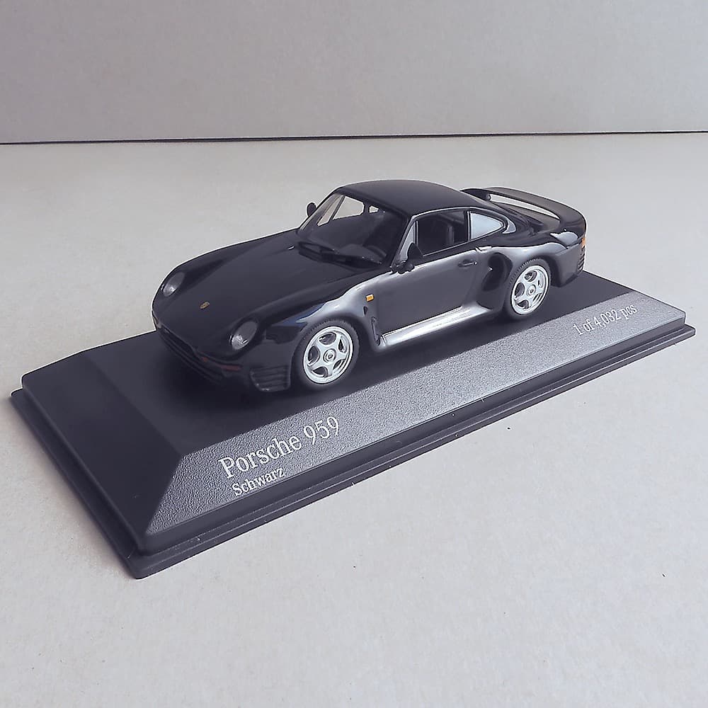 ミニチャンプス 1/43 ポルシェ 959 1987
