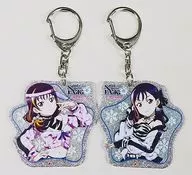 Saint Snow(立ち絵イラスト) ラメアクリルキーホルダー2個セット 「ラブライブ!サンシャイン!! Saint Snow 1st GIG ～Welcome to Dazzling White Town～ Blu-ray Memorial BOX」 アニメイト購入特典