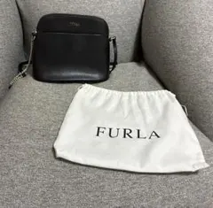 フルラ ショルダーバック　黒